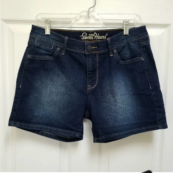 Sweet Heart Rose Pants - Old Navy | Shorts | Old Navy
Chesapeake Blue Denim Sweet Heart...